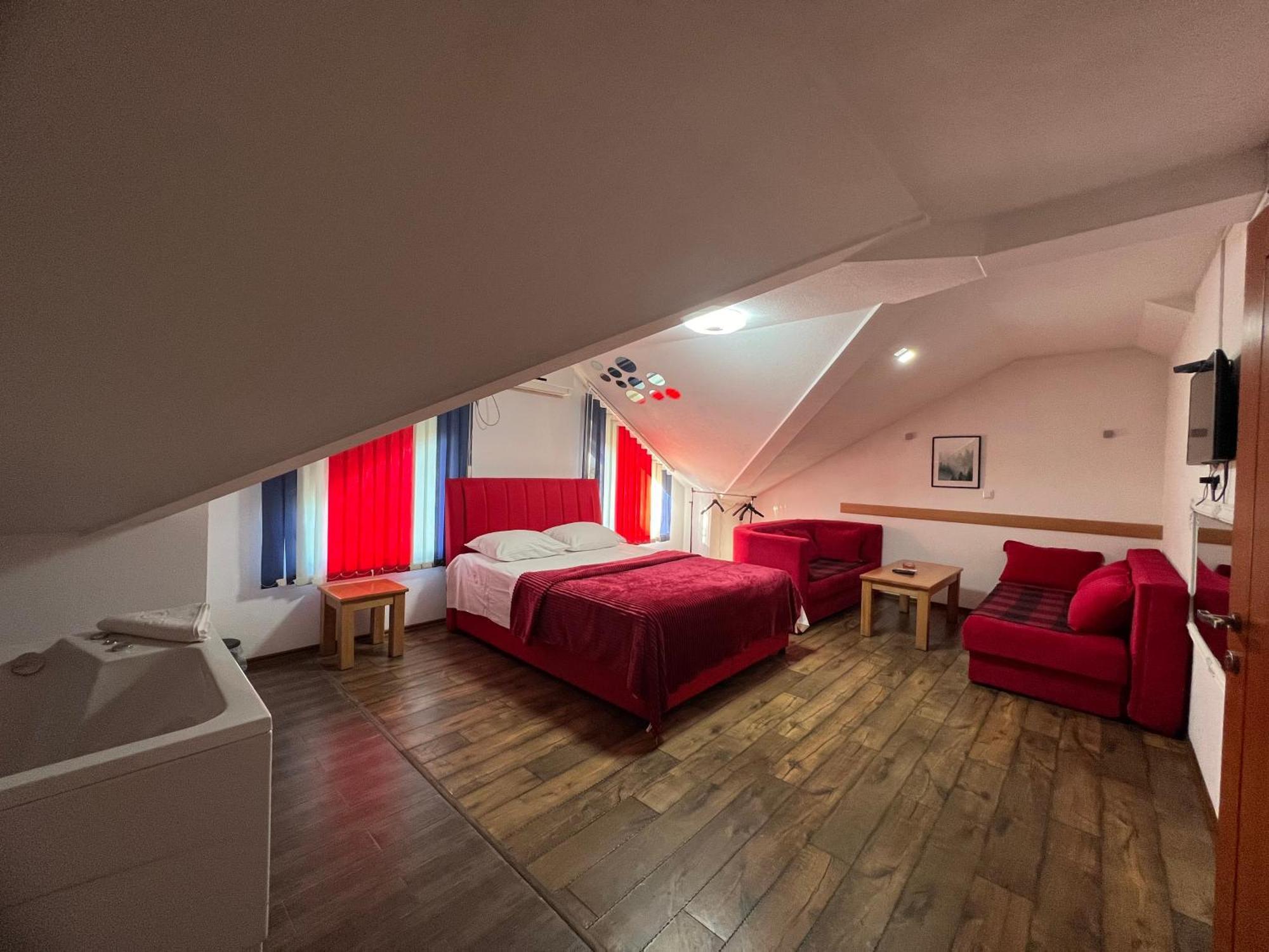 Hotel Prenociste Samir Gradacac Exteriér fotografie