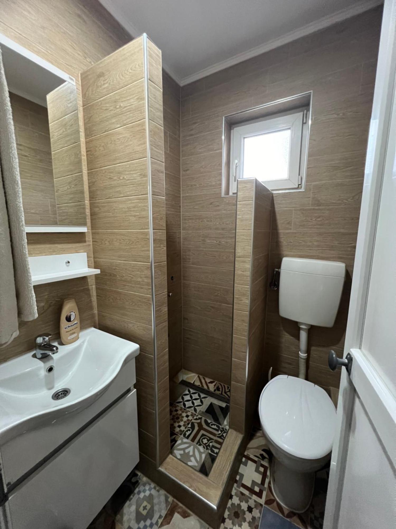 Hotel Prenociste Samir Gradacac Exteriér fotografie