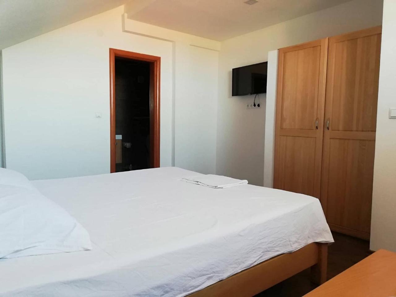 Hotel Prenociste Samir Gradacac Exteriér fotografie